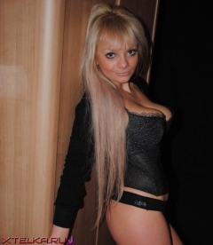 Сексуальный баттл брюнеток против блондинок 19 фото