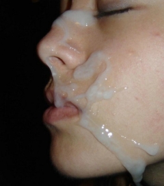 Сперма на лицах и телах молодых девушек 13 фото
